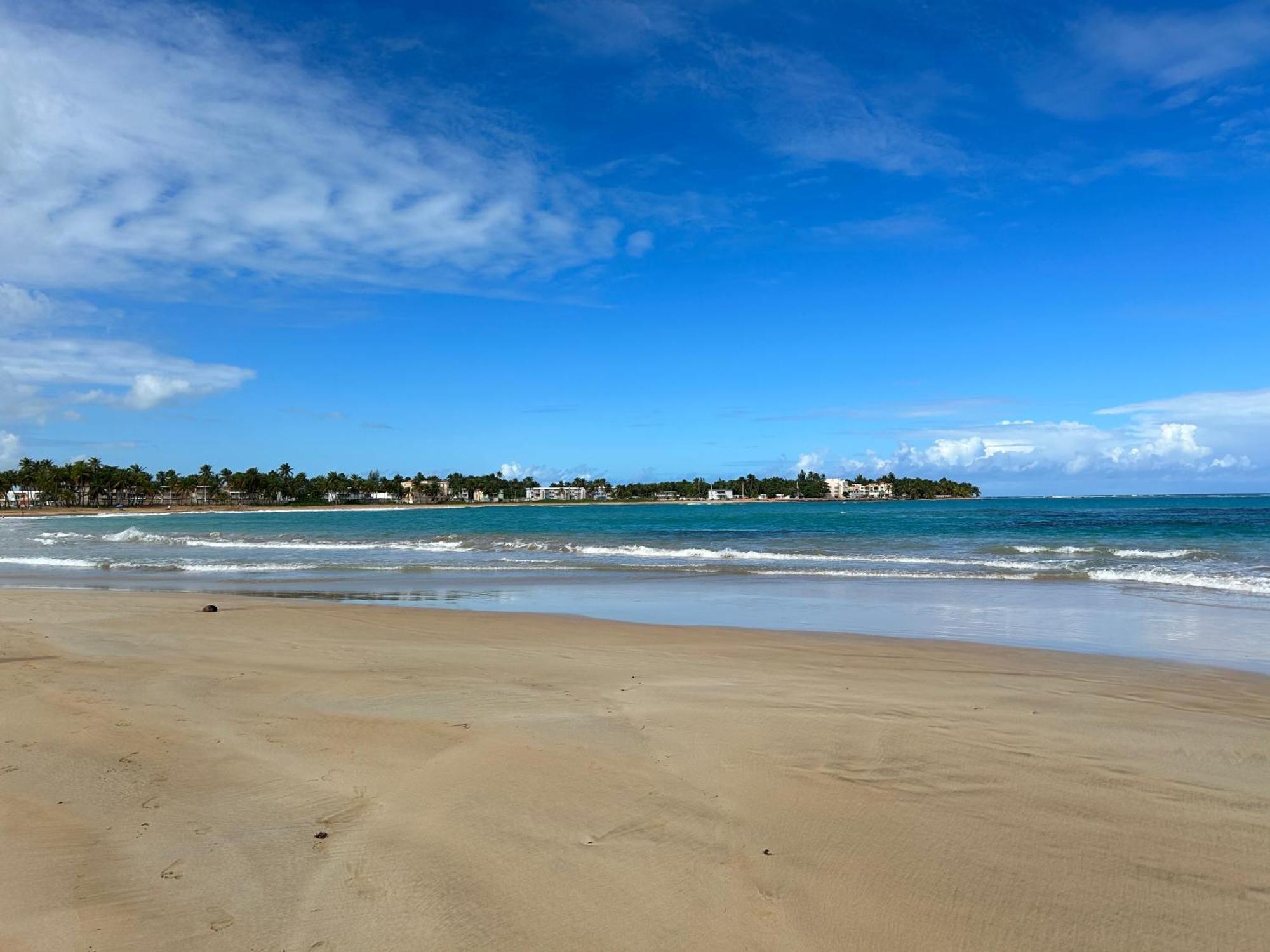 Luquillo Beach & Ocean Breeze Luaran gambar